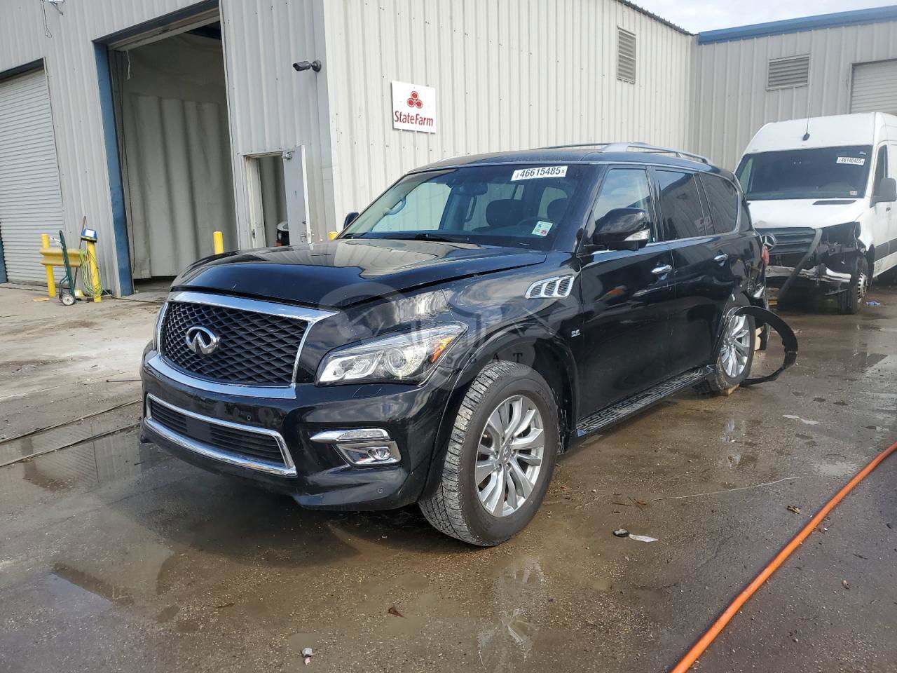 Infiniti QX80 5.6L  8 2016