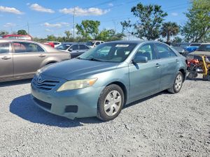 Toyota Camry 2.5L 4 2010