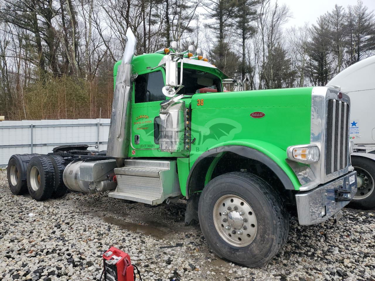 Peterbilt 389/520 15.0L  6 2023