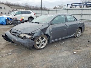 Toyota Corolla 1.8L 4 2013