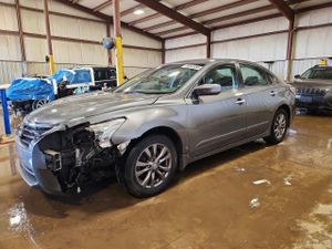 Nissan Altima 2.5L 4 2015
