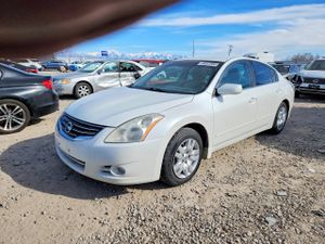 Nissan Altima 2.5L 4 2012