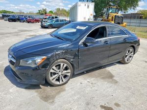 Mercedes-Benz CLA 2.0L 4 2015