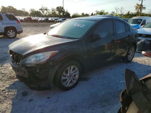 Mazda 3 2.0L 4 2013