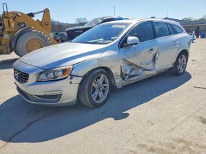 Volvo V60 2.0L 4 2015