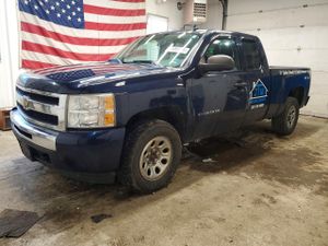 Chevrolet Silverado 1500 4.8L 8 2011