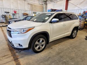 Toyota Highlander 3.5L 6 2015
