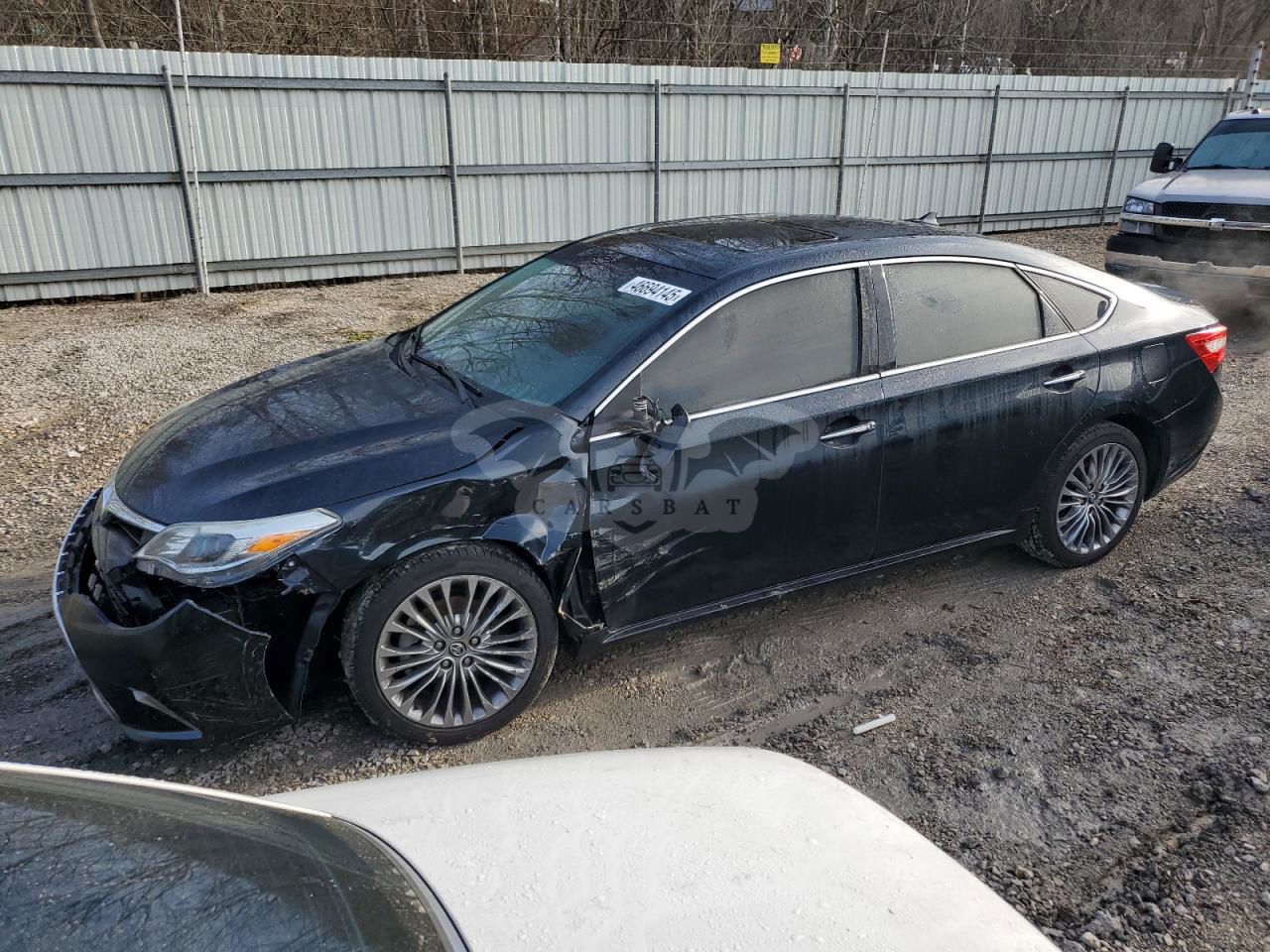 Toyota Avalon XLE 3.5L  6 2018
