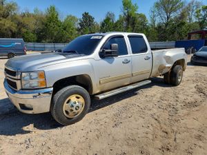 Chevrolet Silverado 1500 6.6L 8 2011