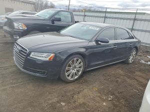 Audi A8 3.0L 6 2015