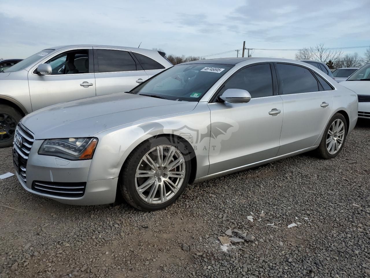 Audi A8 L QUATTRO 4.2L 8 2011