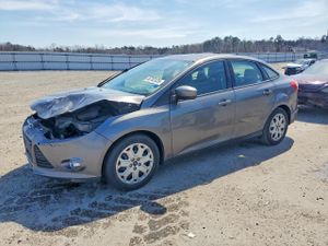 Ford Focus 2.0L 4 2012