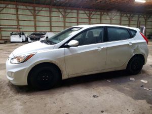 Hyundai Accent 1.6L 4 2013