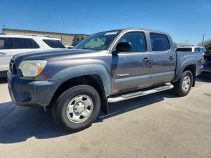 Toyota Tacoma 2.7L 4 2015