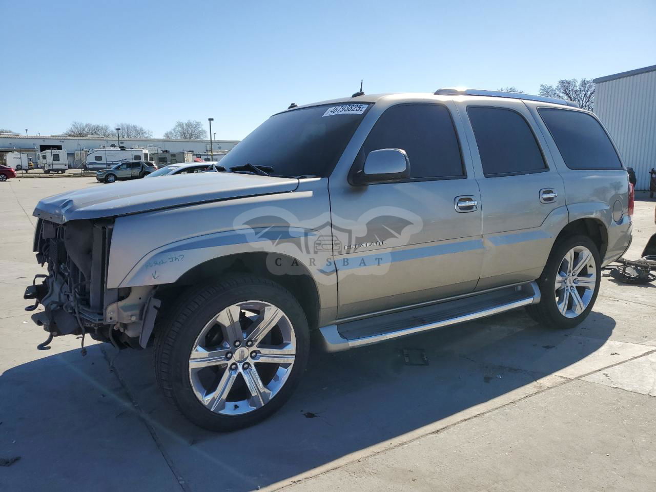 Cadillac Escalade LUXURY 6.0L  8 2003