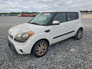 Kia Soul 2.0L 4 2013