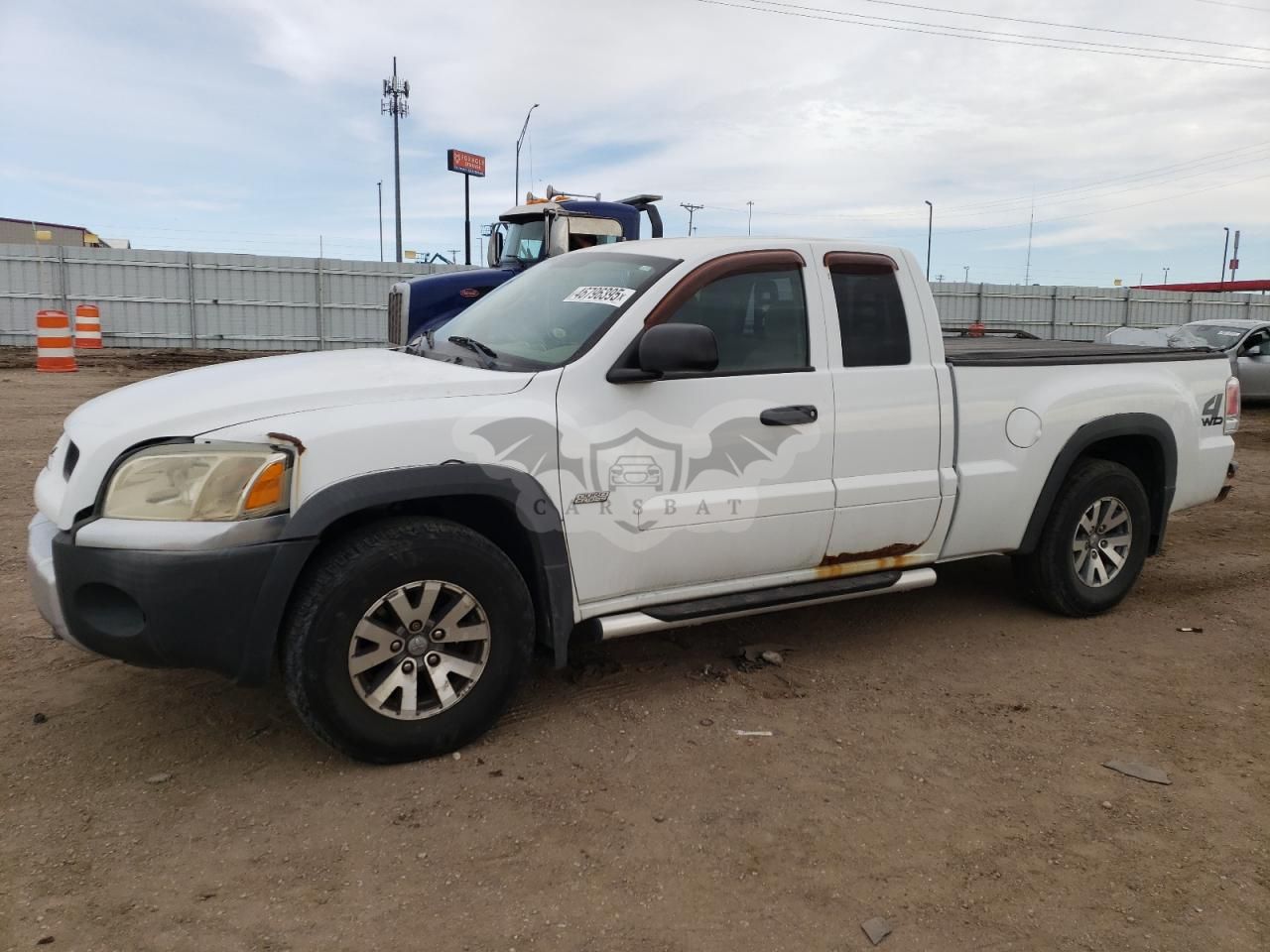 Mitsubishi Raider DUROCROSS 4.7L 8 2006