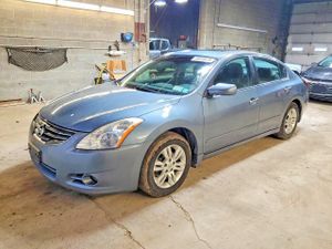 Nissan Altima 2.5L 4 2012