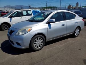 Nissan Versa 1.6L 4 2014