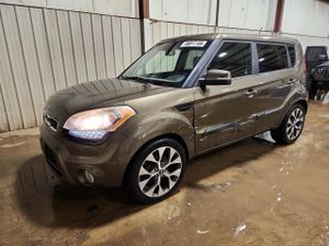 Kia Soul 2.0L 4 2012