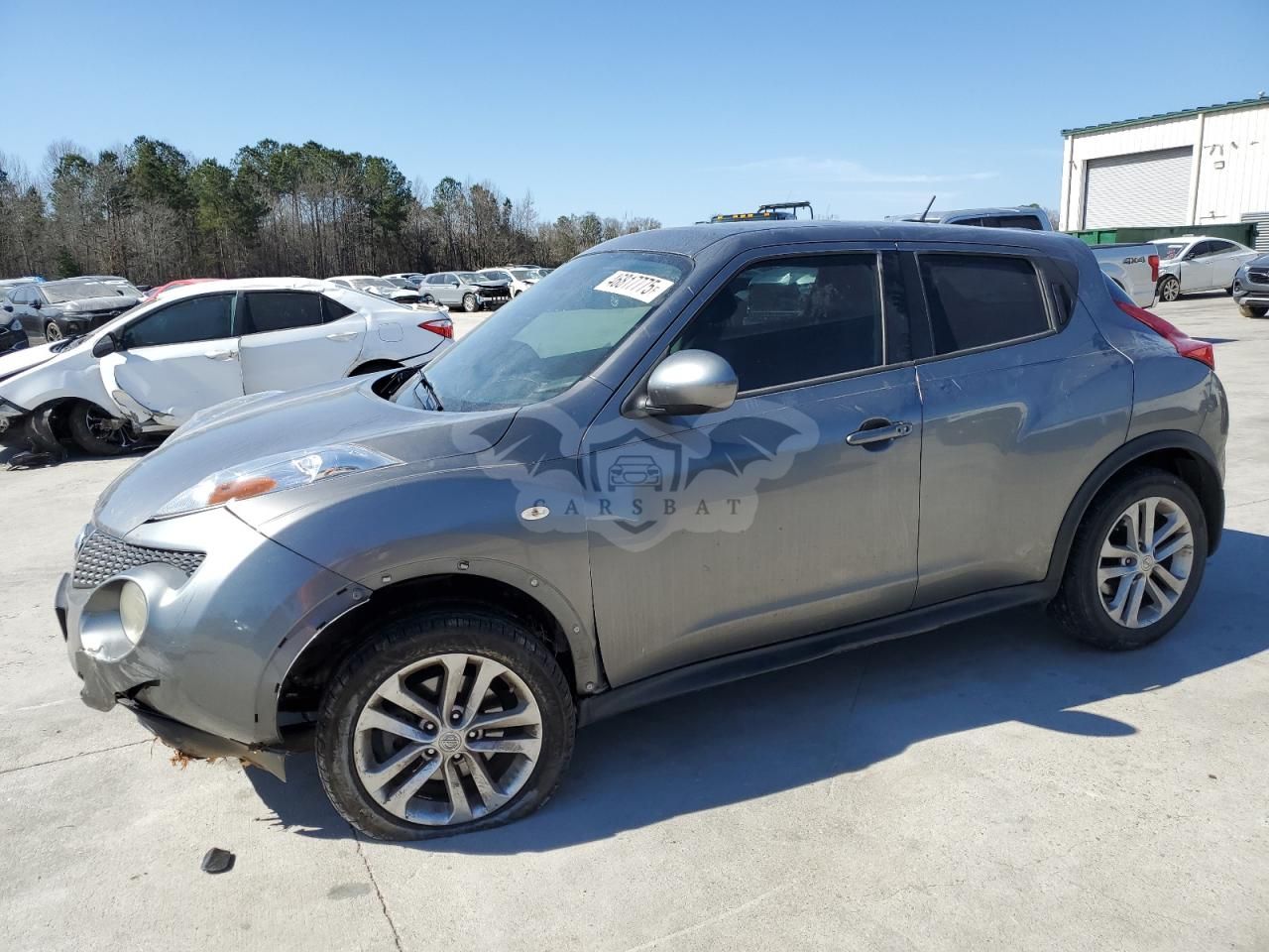 Nissan Juke S 1.6L 4 2013