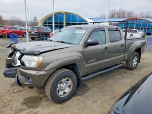 Toyota Tacoma 4.0L 6 2015