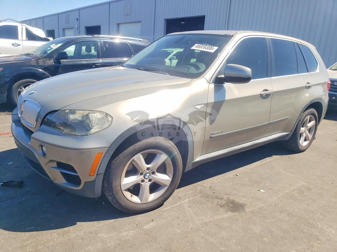 BMW X5 4.4L 8 2011