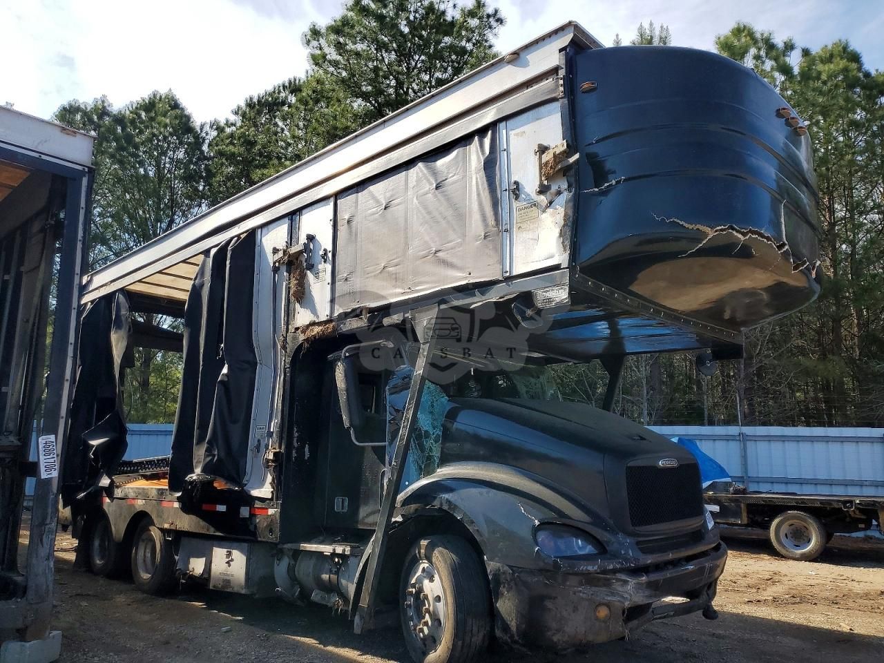 Freightliner Columbia 12.5L 6 2007