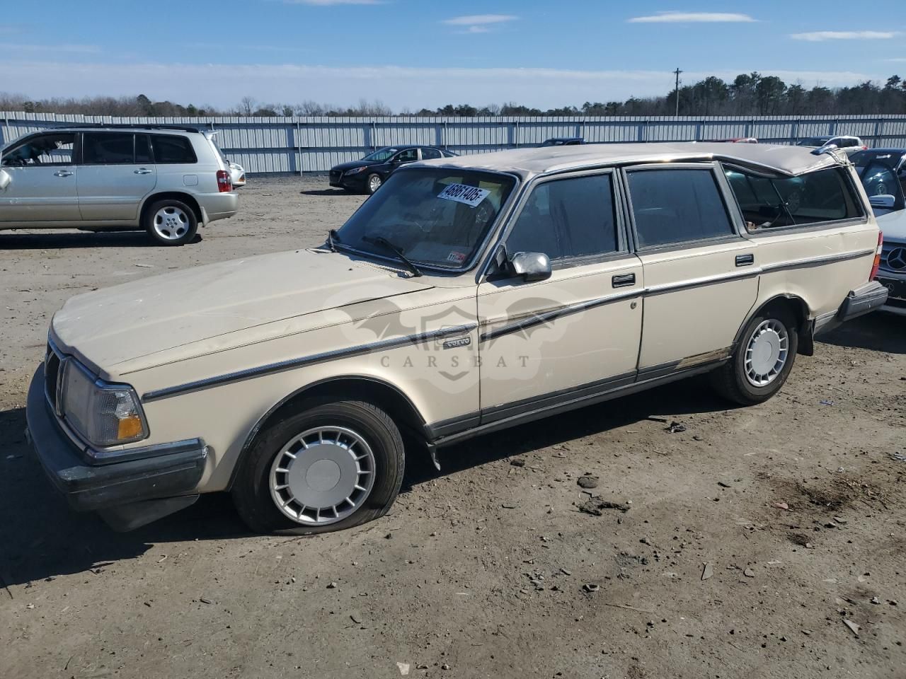 Volvo 245 DL 2.3L 4 1989