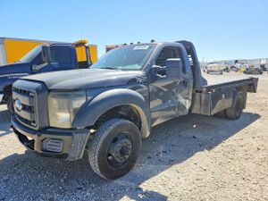 Ford F-450 6.7L 8 2012