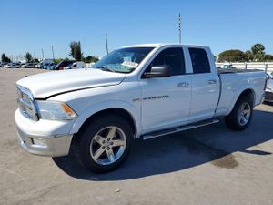 Dodge RAM 5.7L 8 2012