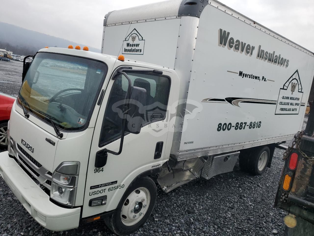 Isuzu NPR 6.6L 8 2025