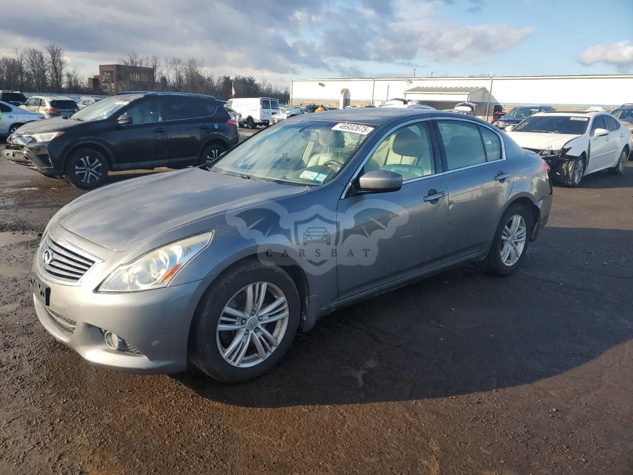 Infiniti G25 2.5L 6 2012