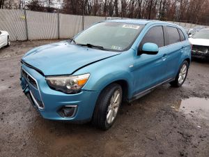 Mitsubishi Outlander 2.0L 4 2014