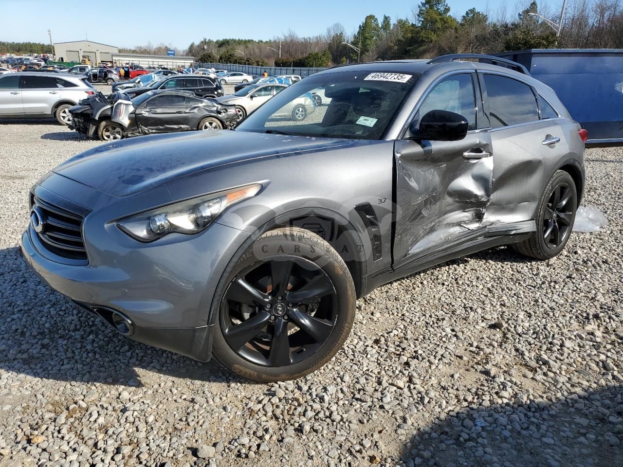 Infiniti QX70 3.7L 6 2015