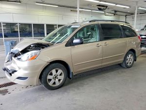 Toyota Sienna 3.5L 6 2009
