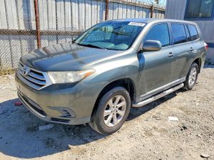 Toyota Highlander 2.7L 4 2013
