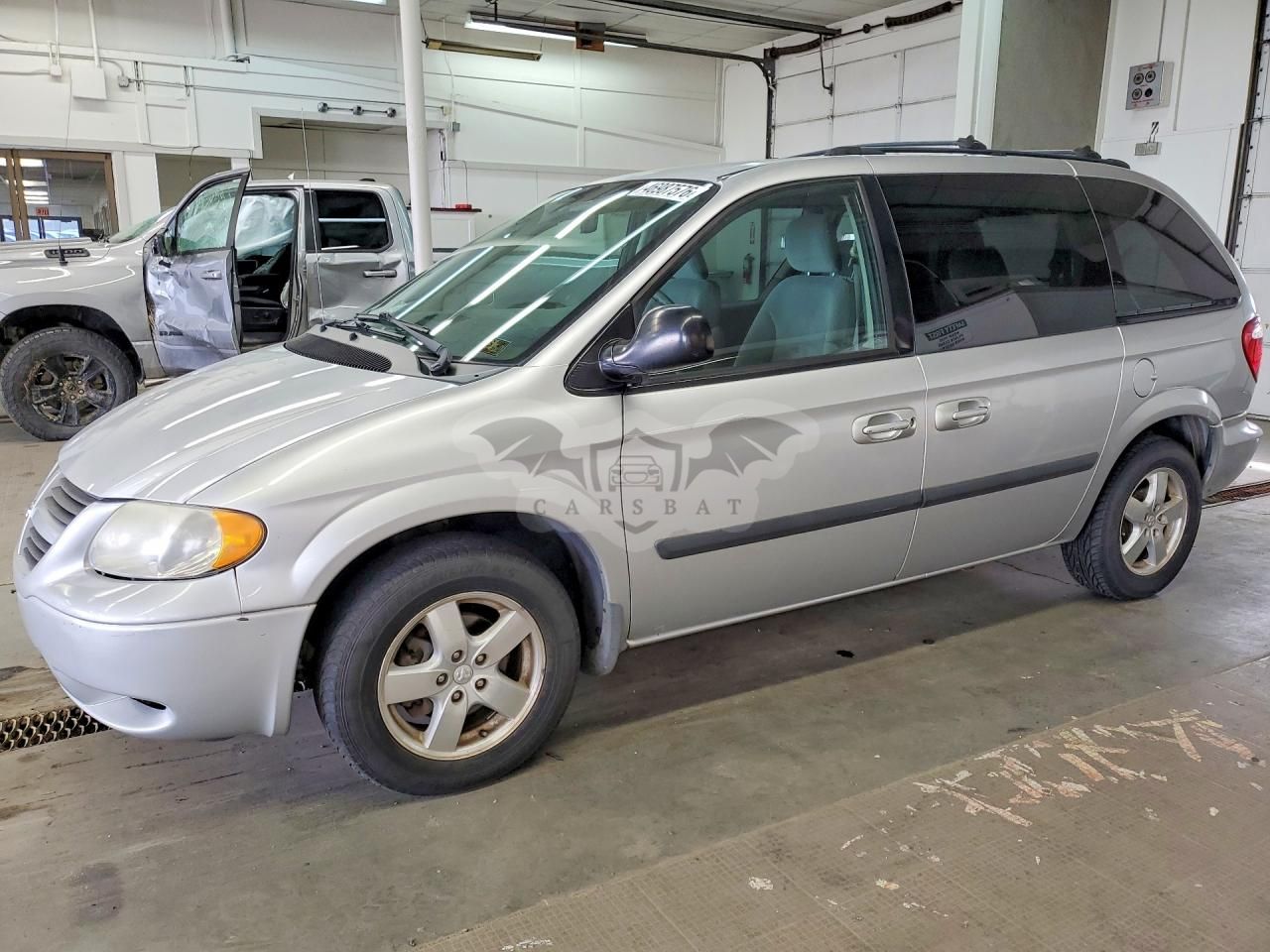 Dodge Grand Caravan (Caravan) 3.3L 6 2006