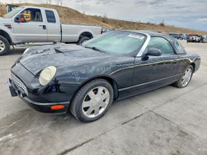 Ford Thunderbird 3.9L 8 2002