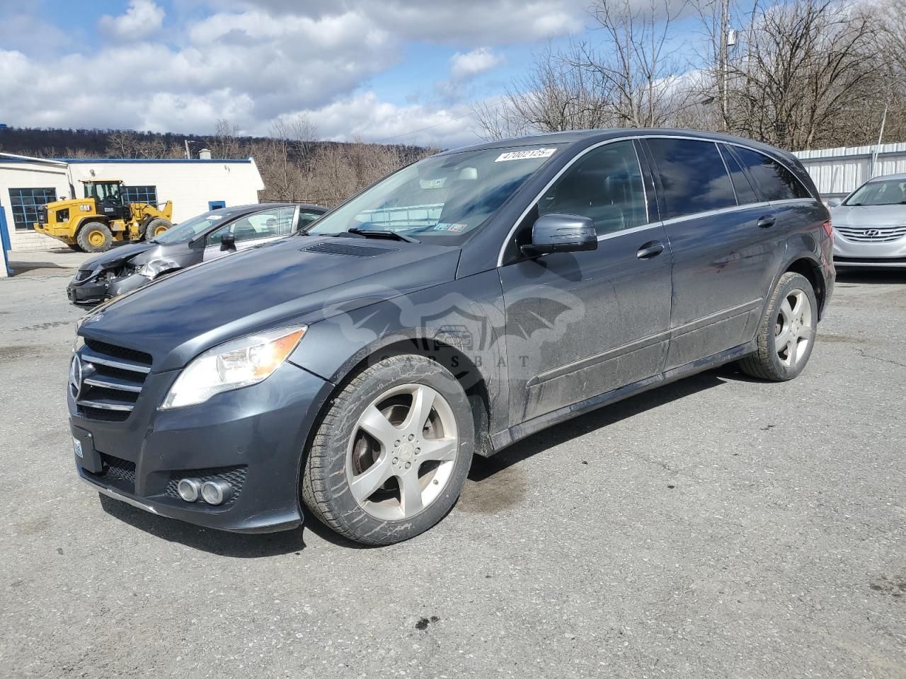 Mercedes-Benz R 350 4MATIC 3.5L 6 2011