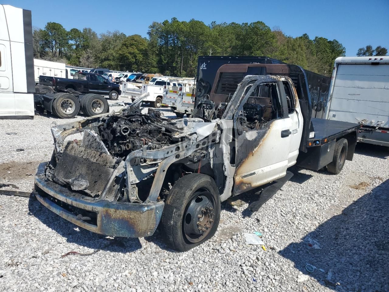 Ford F550 SUPER DUTY 6.7L 8 2019