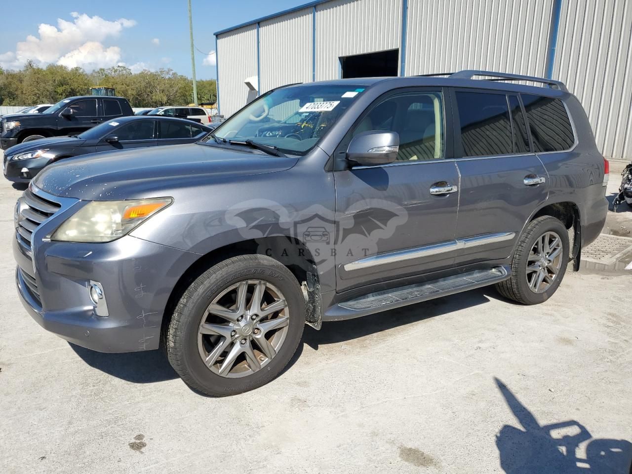 Lexus LX 570 5.7L 8 2013