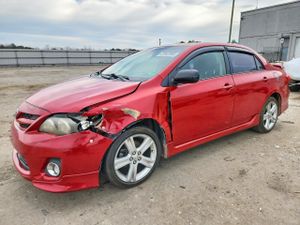 Toyota Corolla 1.8L 4 2013