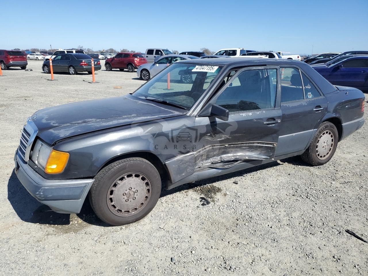 Mercedes-Benz 300 E 3.0L 6 1990