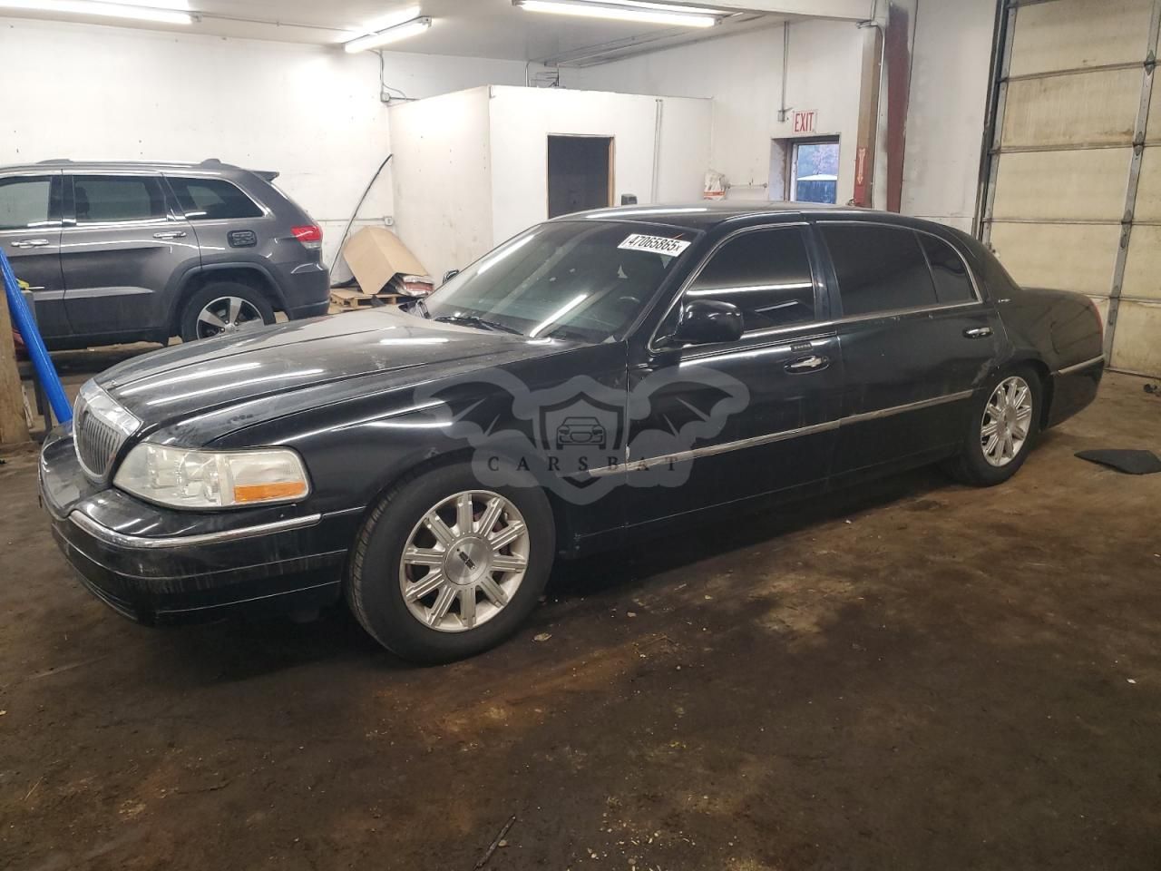Lincoln Town Car EXECUTIVE L 4.6L 8 2010