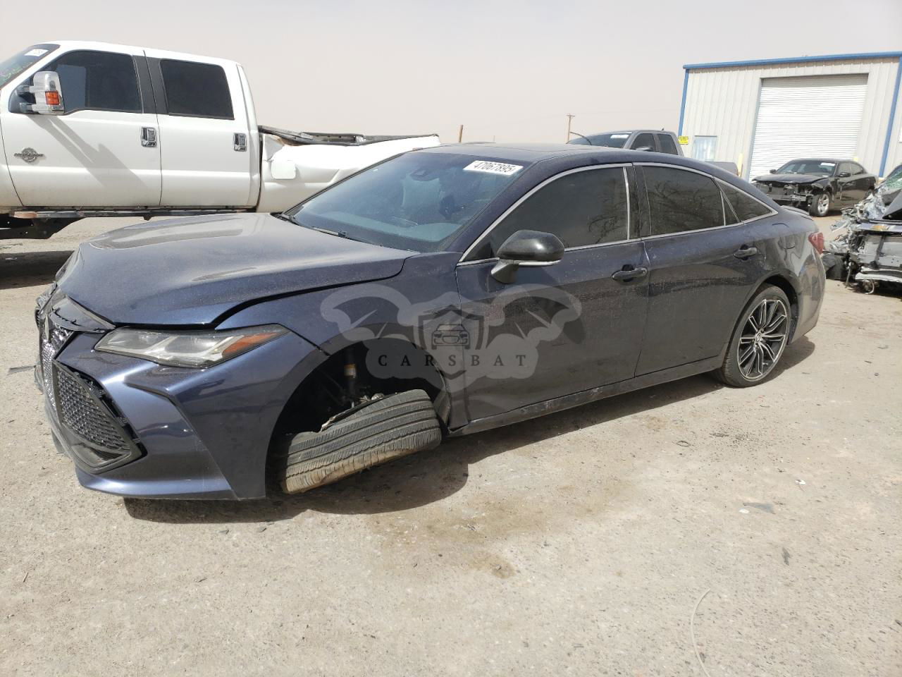 Toyota Avalon XLE 3.5L  6 2019