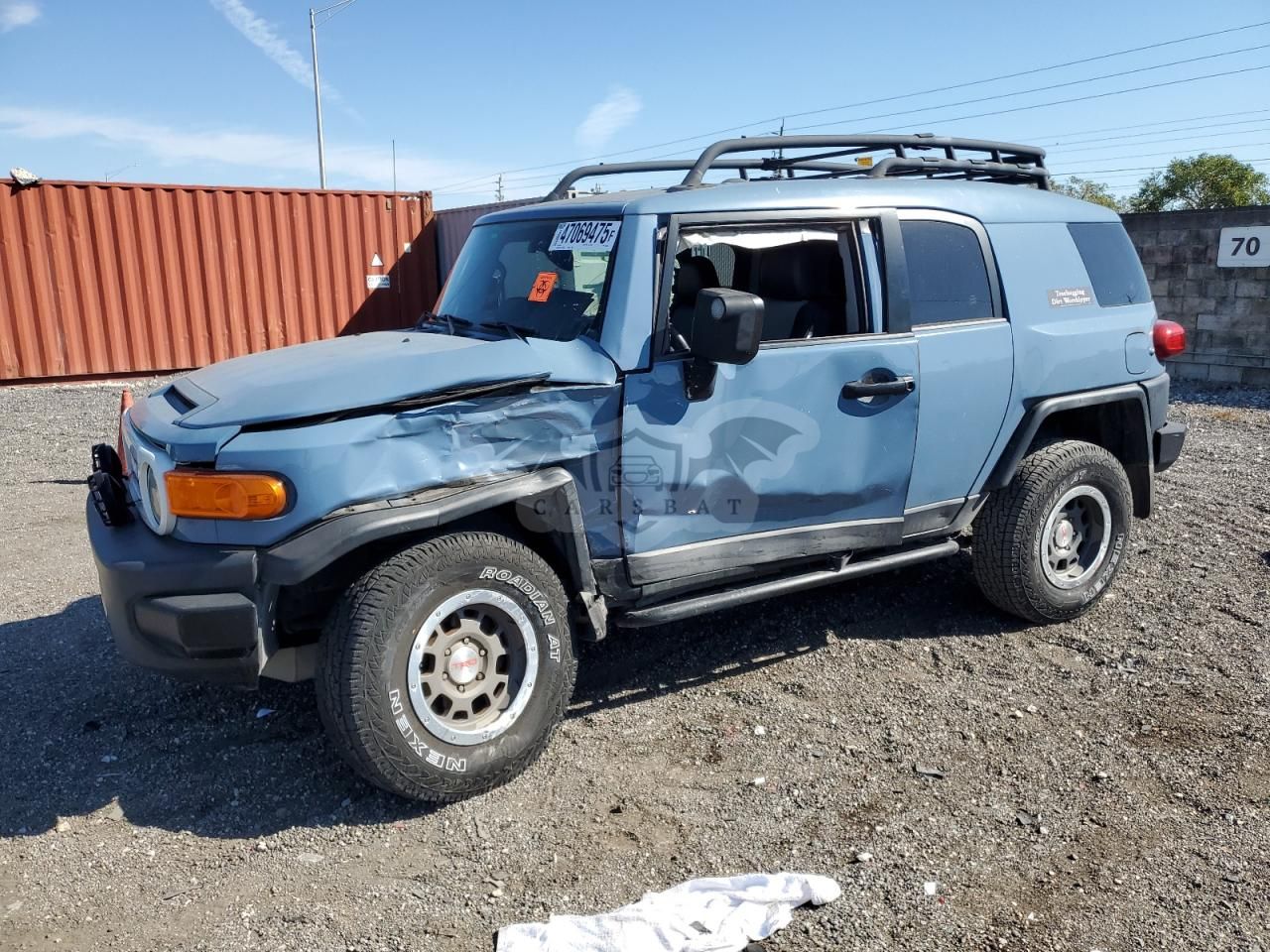 Toyota FJ Cruiser 4.0L 6 2014