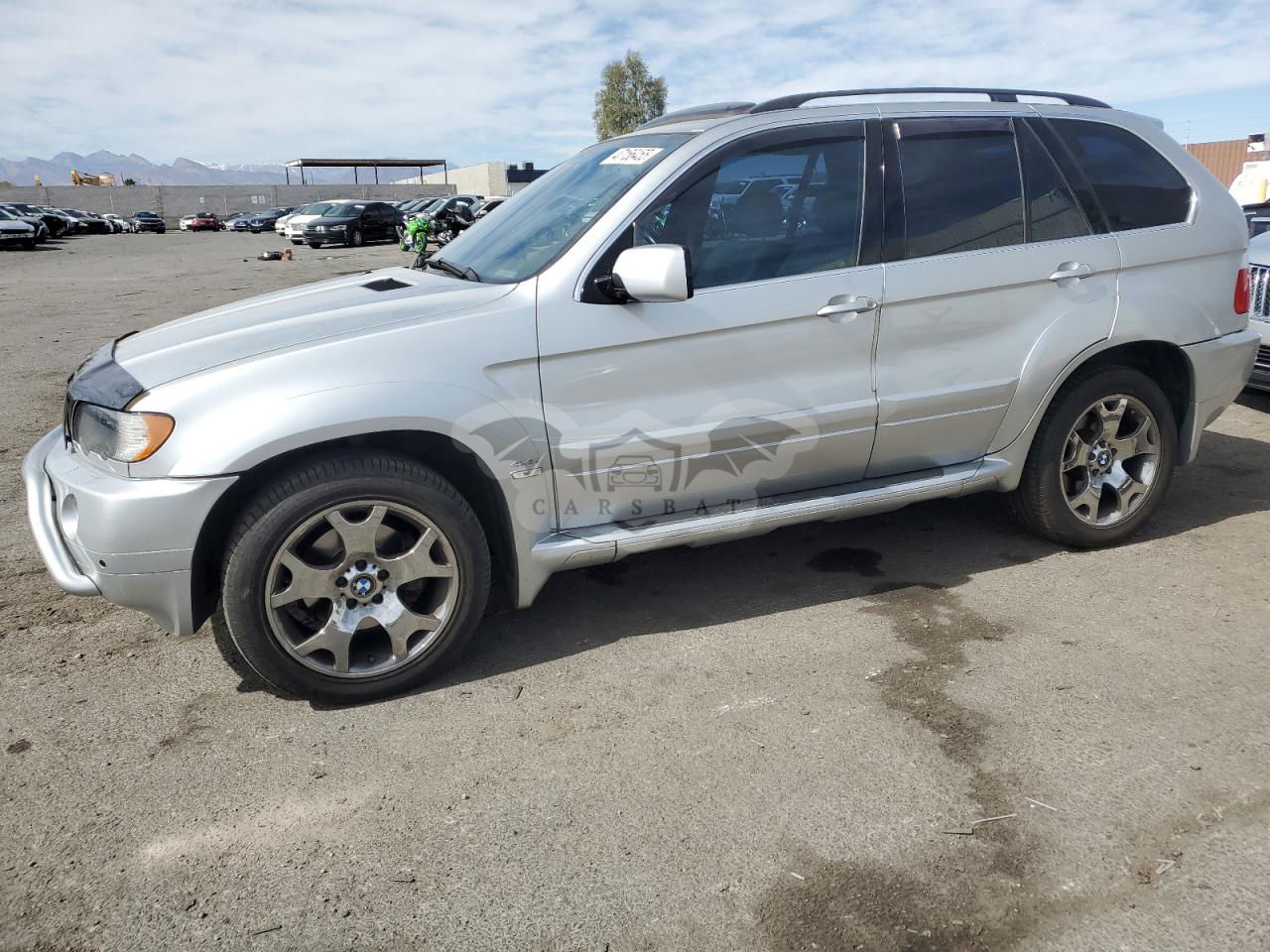 BMW X5 4.4I 4.4L  8 2001