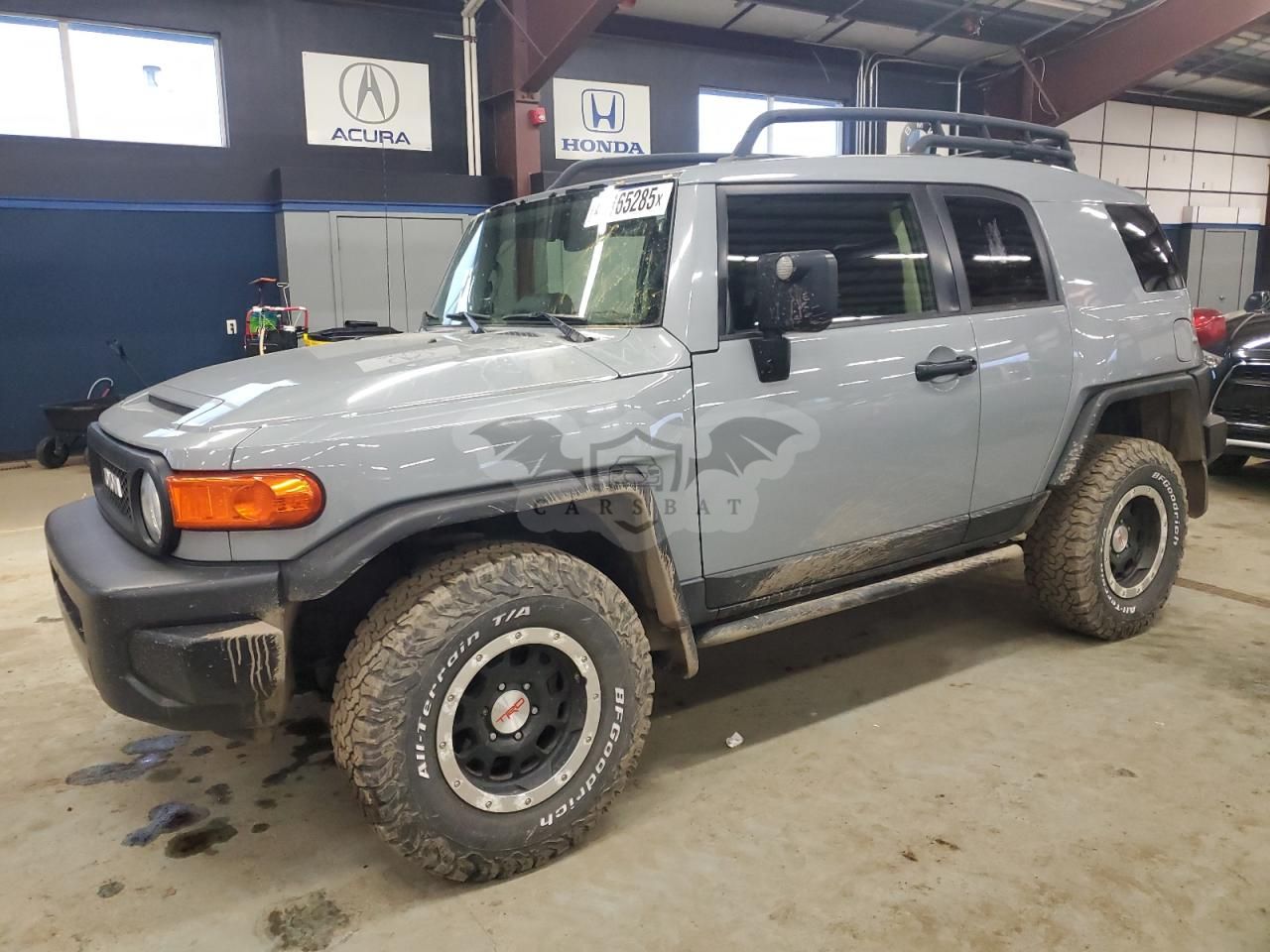 Toyota FJ Cruiser 4.0L 6 2013