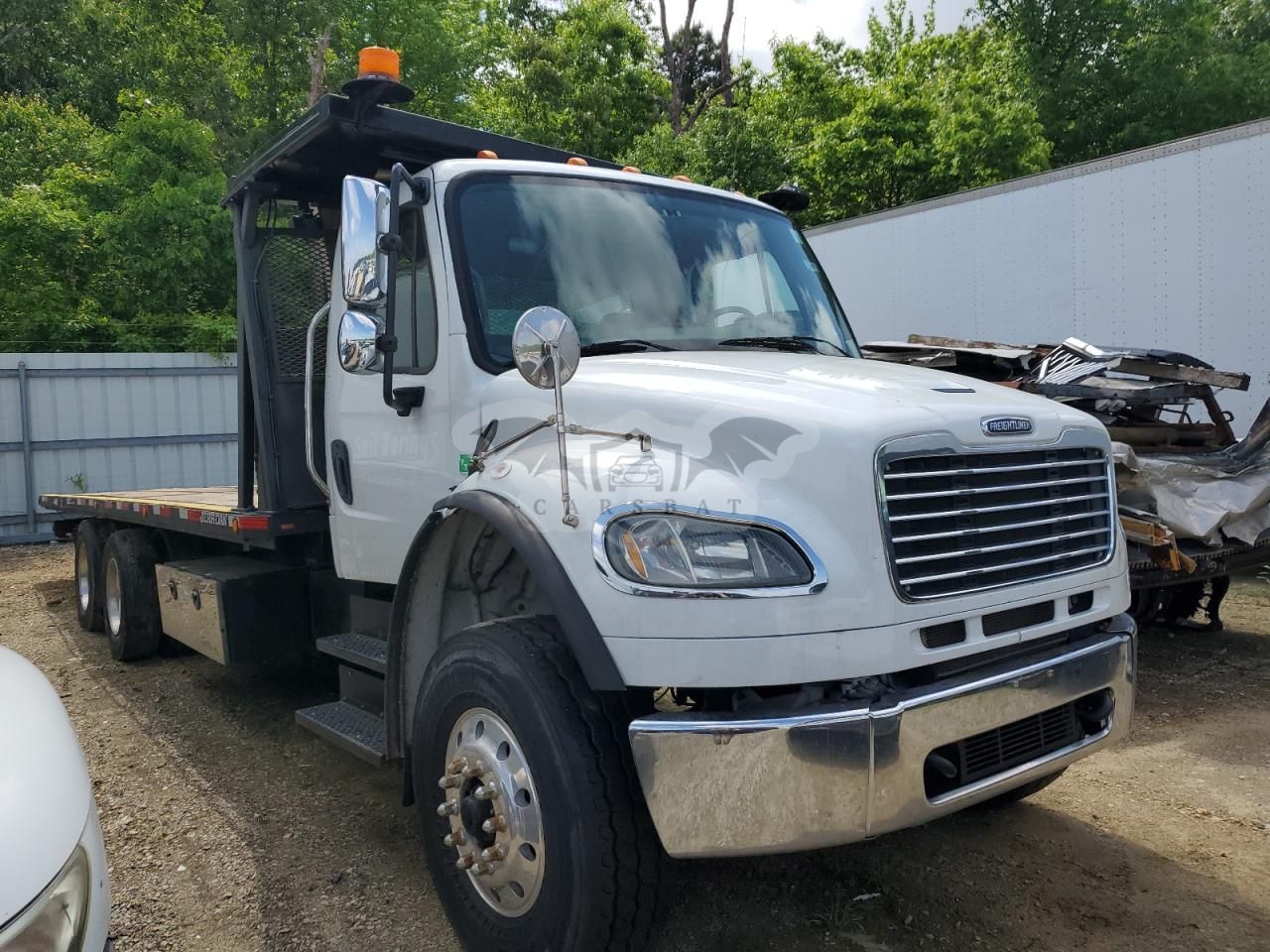 Freightliner Business Class M2 106 MEDIUM DUTY 8.3L 6 2013